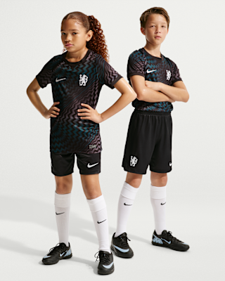 Chelsea FC 2026/27 Stadium Goalkeeper Older Kids' Nike Dri-FIT
